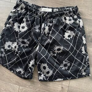 Pacsun Black and White Floral Patterned Shorts